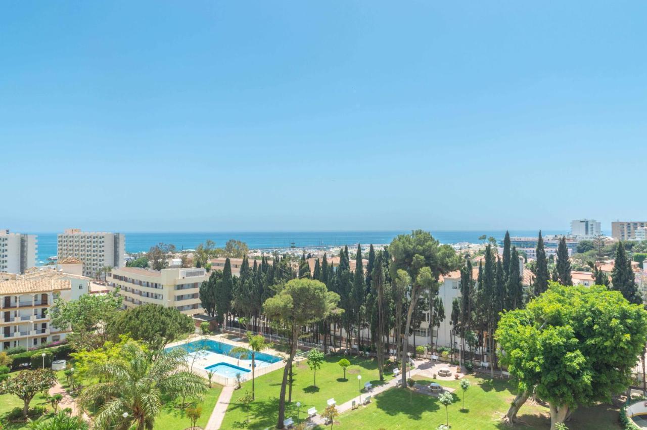 Апартаменты El Rocio En La Playa De Cariluela Торремолинос Экстерьер фото